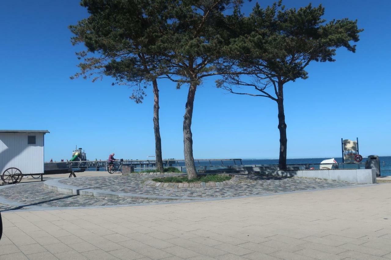 Ferienwohnung Sonnenterrasse Timmendorfer Strand Luaran gambar